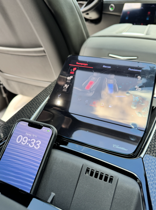 Cadillac Escalade V, 2025 год, 29 000 000 рублей, 45 фотография