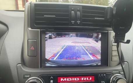 Toyota Land Cruiser Prado 150 рестайлинг 2, 2011 год, 2 099 000 рублей, 13 фотография