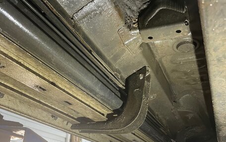 Toyota Land Cruiser Prado 150 рестайлинг 2, 2011 год, 2 099 000 рублей, 18 фотография