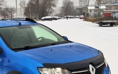 Renault Sandero II рестайлинг, 2016 год, 859 000 рублей, 24 фотография