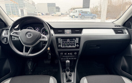 Skoda Rapid I, 2017 год, 1 375 000 рублей, 8 фотография