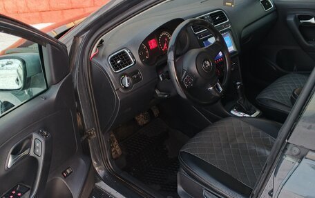 Volkswagen Polo VI (EU Market), 2011 год, 650 000 рублей, 5 фотография