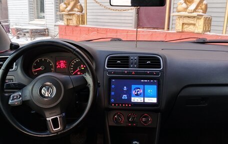 Volkswagen Polo VI (EU Market), 2011 год, 650 000 рублей, 8 фотография