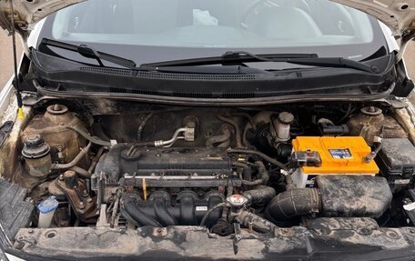 Hyundai Solaris II рестайлинг, 2014 год, 1 000 000 рублей, 5 фотография