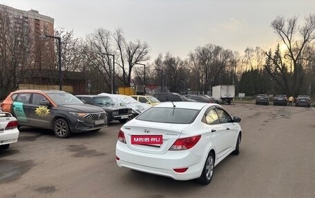 Hyundai Solaris II рестайлинг, 2014 год, 1 000 000 рублей, 6 фотография