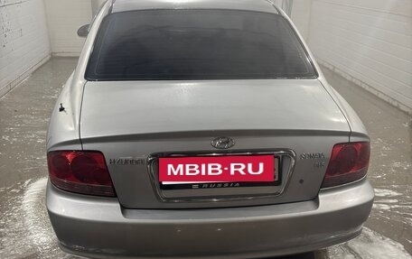 Hyundai Sonata IV рестайлинг, 2005 год, 400 000 рублей, 5 фотография