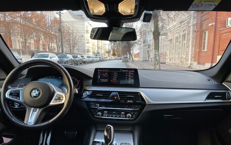 BMW 5 серия, 2019 год, 4 000 000 рублей, 14 фотография