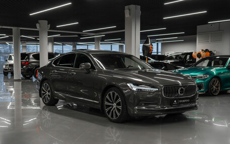 Volvo S90 II рестайлинг, 2020 год, 4 100 000 рублей, 2 фотография