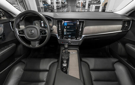 Volvo S90 II рестайлинг, 2020 год, 4 100 000 рублей, 8 фотография