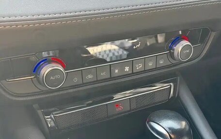 Mazda 6, 2021 год, 1 750 000 рублей, 11 фотография