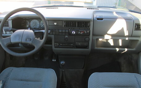 Volkswagen Caravelle T4, 1995 год, 554 000 рублей, 9 фотография