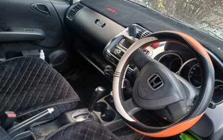 Honda Fit III, 2003 год, 325 000 рублей, 6 фотография