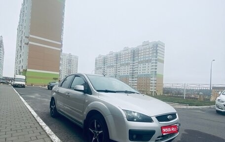 Ford Focus II рестайлинг, 2005 год, 400 000 рублей, 1 фотография