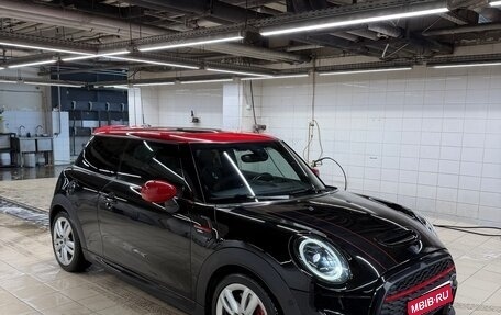 MINI Hatch, 2021 год, 4 090 000 рублей, 1 фотография