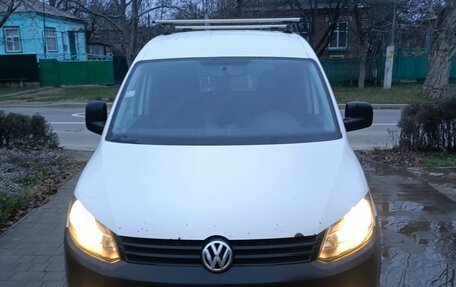 Volkswagen Caddy III рестайлинг, 2011 год, 1 000 000 рублей, 1 фотография