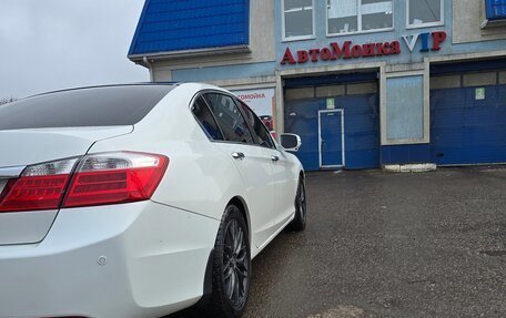 Honda Accord IX рестайлинг, 2013 год, 1 670 000 рублей, 4 фотография