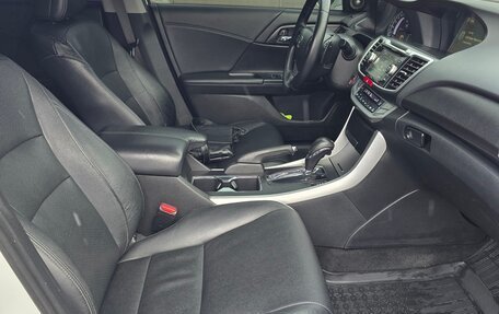 Honda Accord IX рестайлинг, 2013 год, 1 670 000 рублей, 9 фотография