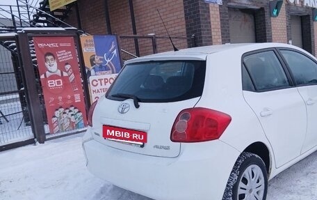Toyota Auris II, 2008 год, 600 000 рублей, 6 фотография