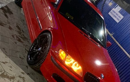 BMW 3 серия, 2004 год, 660 000 рублей, 2 фотография