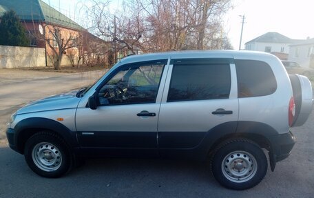 Chevrolet Niva I рестайлинг, 2009 год, 475 000 рублей, 8 фотография