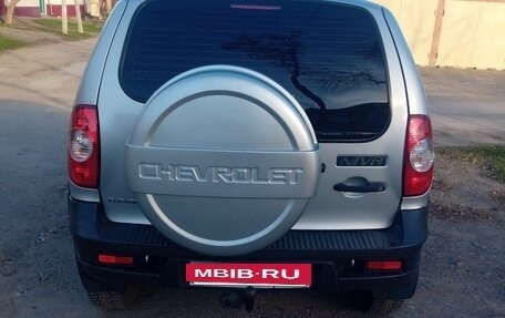 Chevrolet Niva I рестайлинг, 2009 год, 475 000 рублей, 6 фотография