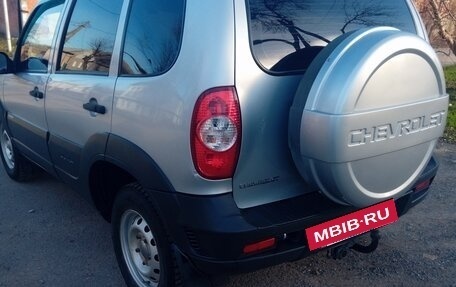 Chevrolet Niva I рестайлинг, 2009 год, 475 000 рублей, 7 фотография