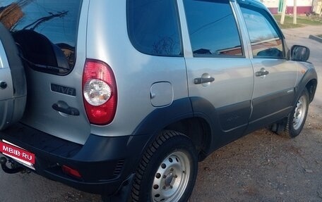 Chevrolet Niva I рестайлинг, 2009 год, 475 000 рублей, 5 фотография