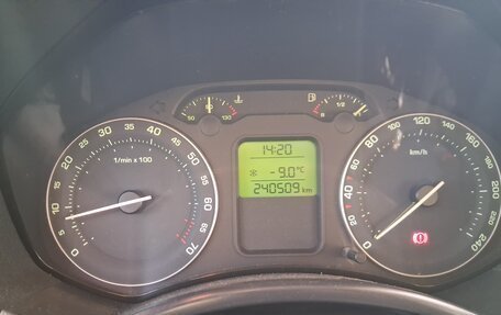 Skoda Octavia, 2005 год, 620 000 рублей, 10 фотография