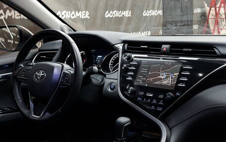 Toyota Camry, 2018 год, 2 699 990 рублей, 21 фотография