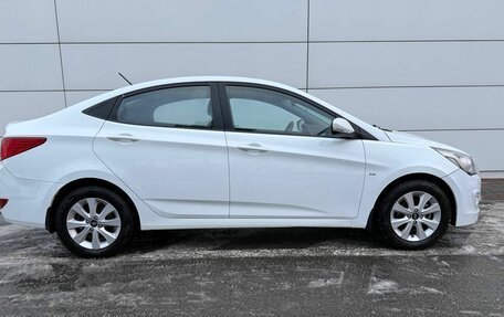 Hyundai Solaris II рестайлинг, 2016 год, 1 050 000 рублей, 7 фотография