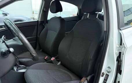 Hyundai Solaris II рестайлинг, 2016 год, 1 050 000 рублей, 10 фотография