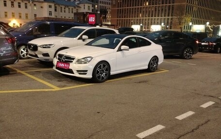 Mercedes-Benz C-Класс, 2013 год, 1 650 000 рублей, 1 фотография