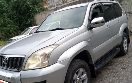 Toyota Land Cruiser Prado 120 рестайлинг, 2004 год, 1 450 000 рублей, 1 фотография