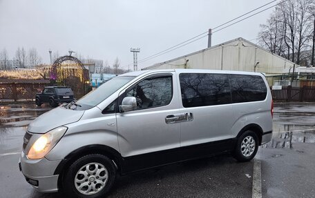 Hyundai Grand Starex Grand Starex I рестайлинг 2, 2009 год, 830 000 рублей, 1 фотография