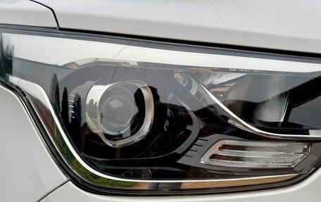 Hyundai Grand Starex Grand Starex I рестайлинг 2, 2019 год, 3 850 000 рублей, 29 фотография