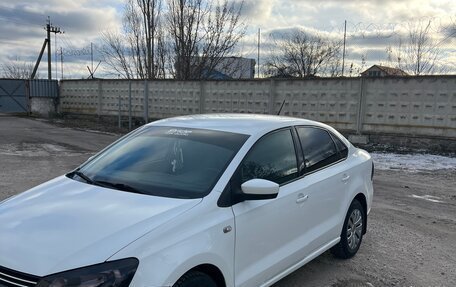 Volkswagen Polo VI (EU Market), 2014 год, 900 000 рублей, 2 фотография