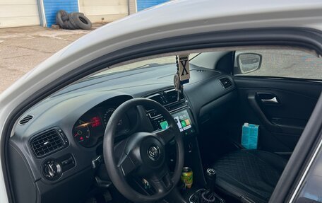 Volkswagen Polo VI (EU Market), 2014 год, 900 000 рублей, 5 фотография