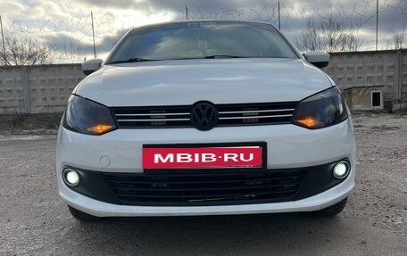 Volkswagen Polo VI (EU Market), 2014 год, 900 000 рублей, 10 фотография