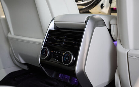 Land Rover Range Rover IV рестайлинг, 2025 год, 24 200 000 рублей, 24 фотография