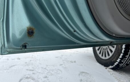 Nissan Almera Tino i, 2001 год, 310 000 рублей, 16 фотография