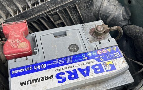 Nissan Almera Tino i, 2001 год, 310 000 рублей, 14 фотография