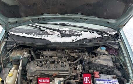 Nissan Almera Tino i, 2001 год, 310 000 рублей, 13 фотография