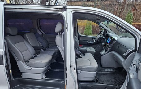 Hyundai Grand Starex Grand Starex I рестайлинг 2, 2009 год, 830 000 рублей, 11 фотография