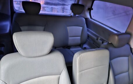 Hyundai Grand Starex Grand Starex I рестайлинг 2, 2009 год, 830 000 рублей, 13 фотография