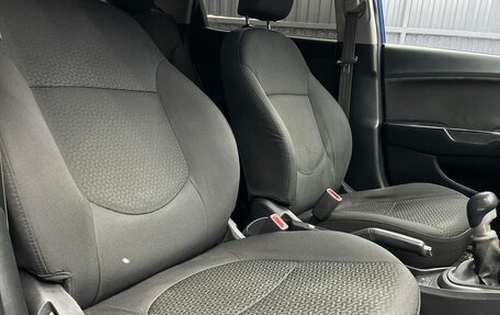 KIA Rio III рестайлинг, 2013 год, 749 000 рублей, 17 фотография