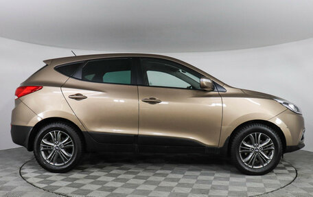 Hyundai ix35 I рестайлинг, 2015 год, 1 447 000 рублей, 2 фотография