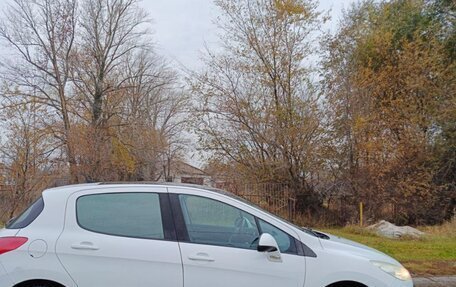 Peugeot 308 II, 2011 год, 550 000 рублей, 2 фотография