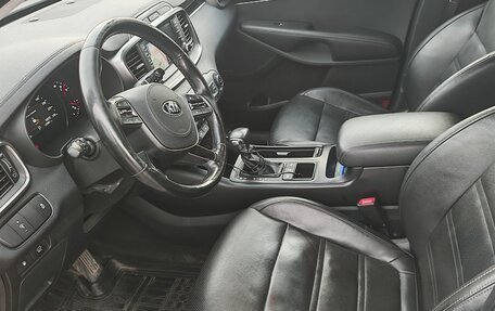 KIA Sorento III Prime рестайлинг, 2018 год, 2 750 000 рублей, 2 фотография