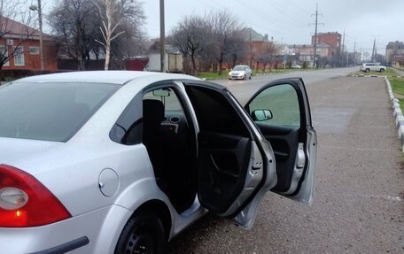 Ford Focus II рестайлинг, 2008 год, 420 000 рублей, 4 фотография