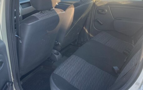 Renault Logan I, 2012 год, 400 000 рублей, 8 фотография